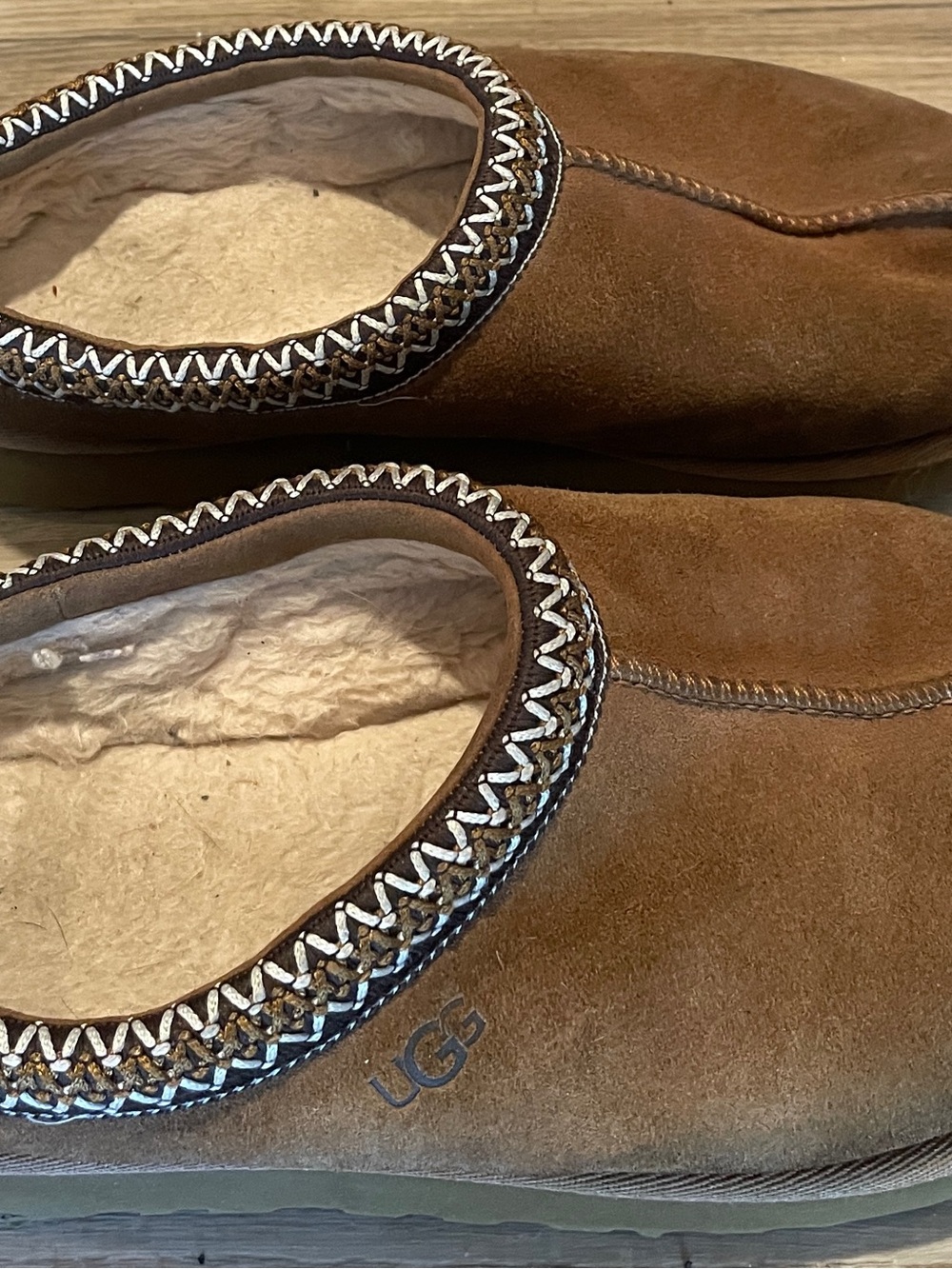 UGG Chestnut Brown Suede Shearling Slip-On Moccasins women’s 8 - Picture 1 of 5